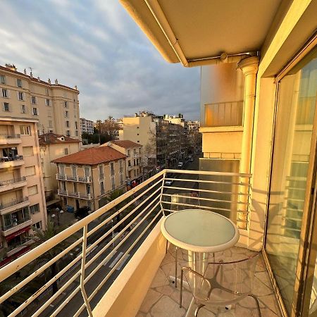 Cannes Carnot 1 Luaran gambar